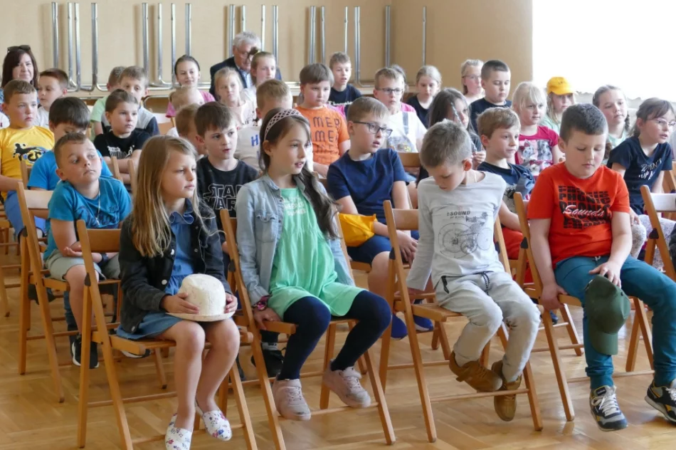 Czytali dzieciom w bibliotekach - zdjęcie 7