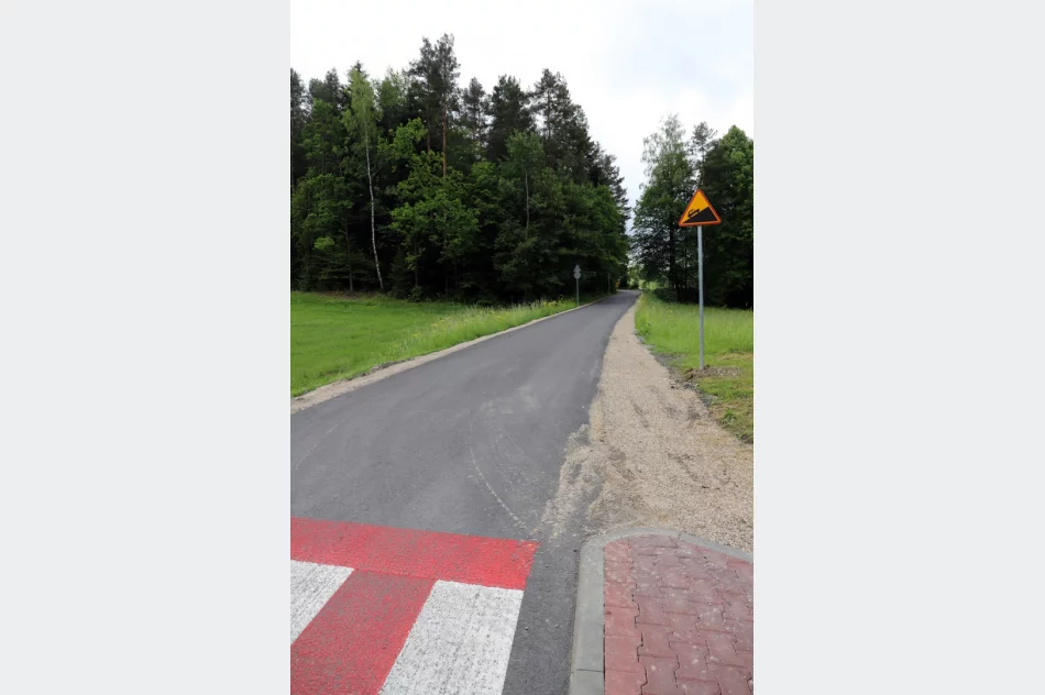 Bezpieczniej na skrzyżowaniu w Starej Wsi za sprawą nowego przejścia dla pieszych - zdjęcie 5