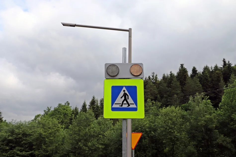 Bezpieczniej na skrzyżowaniu za sprawą nowego przejścia - zdjęcie 2