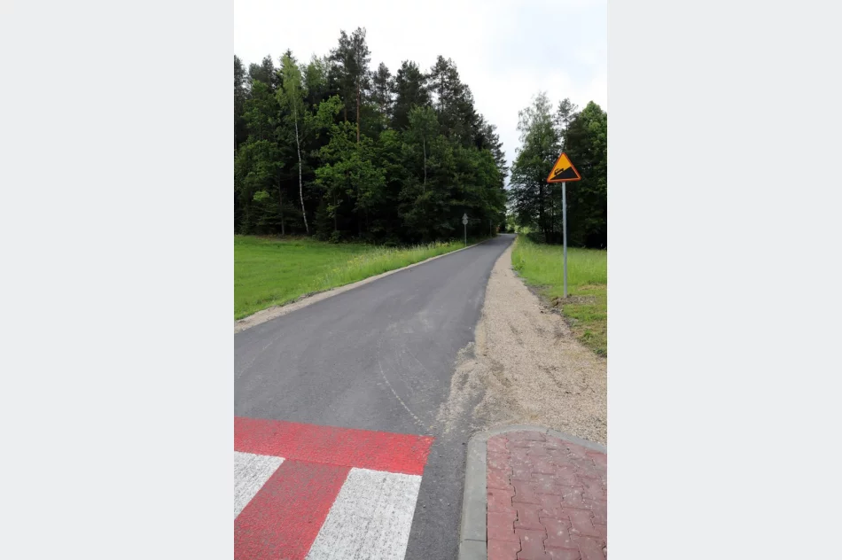 Bezpieczniej na skrzyżowaniu za sprawą nowego przejścia - zdjęcie 4