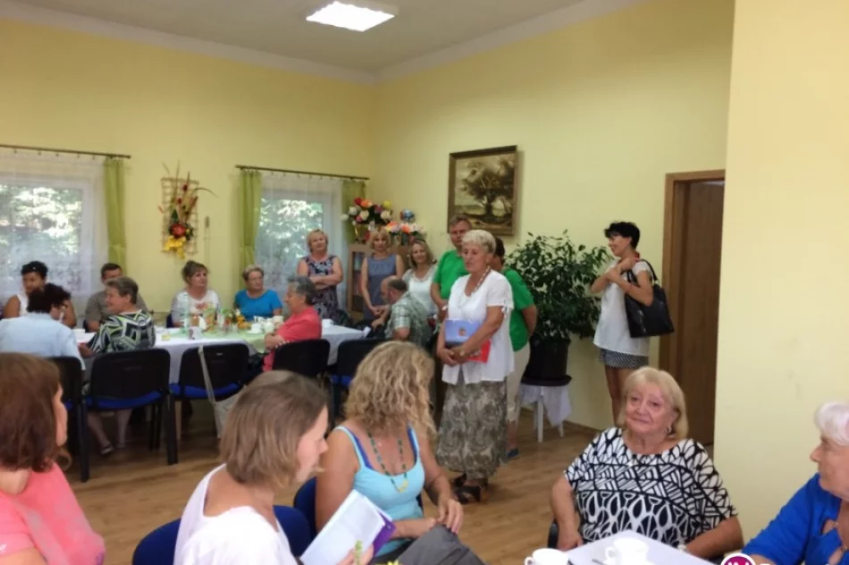 Grupa rolników złożyła wizytę uczestnikom Dziennego Domu Senior-WIGOR - zdjęcie 4