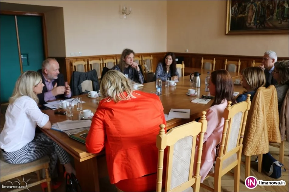 Wizyta w słowackim Kieżmarku w sprawie współpracy w projekcie transgranicznym - zdjęcie 2