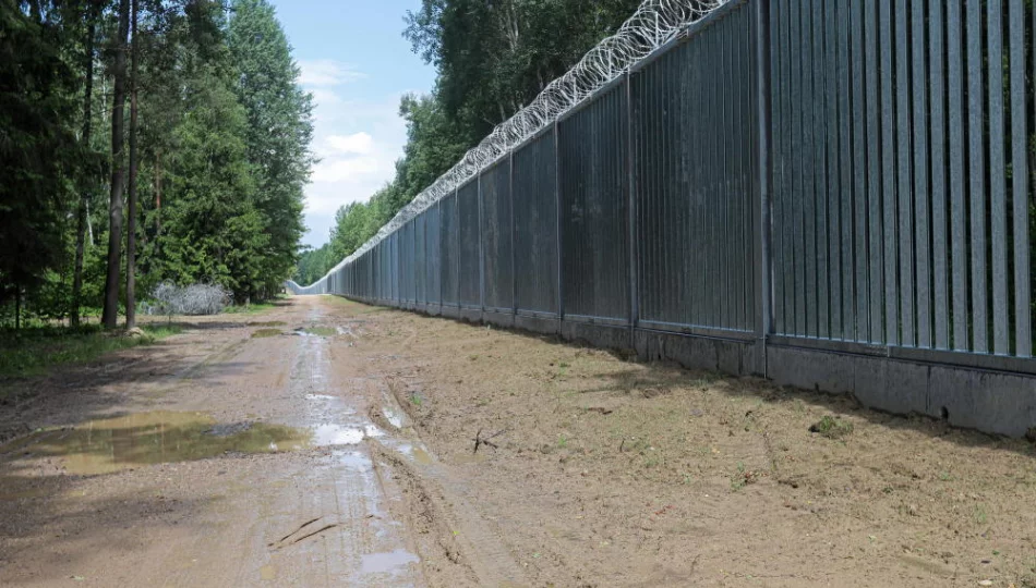 Dobiega końca budowa zapory na granicy polsko-białoruskiej - zdjęcie 1