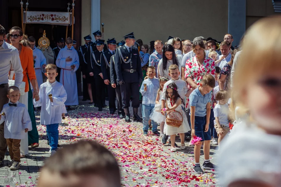 Procesja Bożego Ciała w Tymbarku (2022) - zdjęcie 5