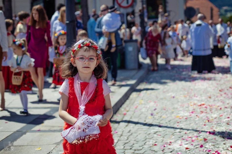 Procesja Bożego Ciała w Tymbarku (2022) - zdjęcie 14