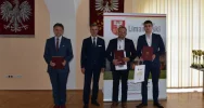 Nagrody i wyróżnienia dla uczniów za wysokie wyniki - zdjęcie 4
