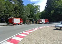 Motocykl zderzył się z samochodem - zdjęcie główne