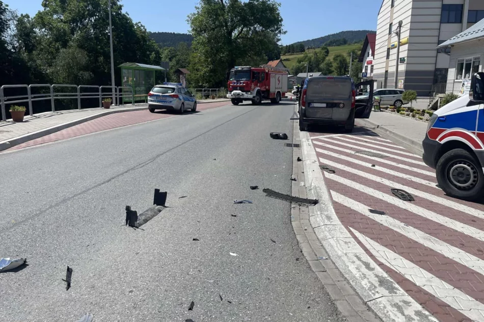 Kolizja na skrzyżowaniu, mandat dla sprawcy - zdjęcie 3