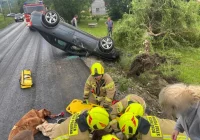 Groźnie wyglądające dachowanie - zdjęcie główne