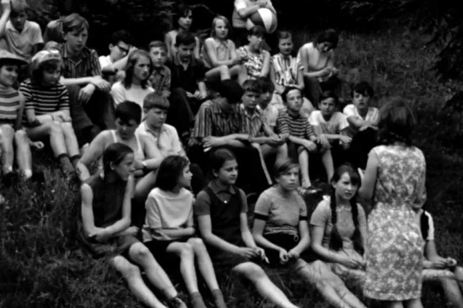 Filmowa podróż do przeszłości - miasto 50 lat temu - zdjęcie 14