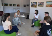 Młodzież spotkała się z aktorką Teresą Dzielską - zdjęcie główne