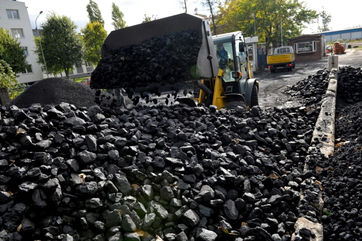 Ustawa uchwalona - cena tony węgla wyniesie 996,60 zł