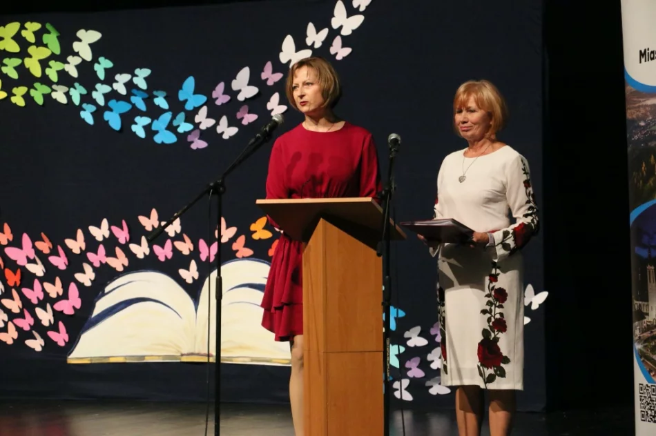 Uczniowie docenieni za osiągnięcia - zdjęcie 14