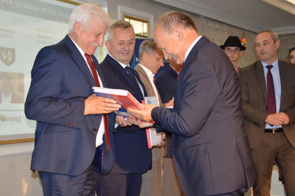  Miasto Limanowa kolejny raz na podium w Ocenie Aktywności Gmin Subregionu Sądeckiego - zdjęcie 8