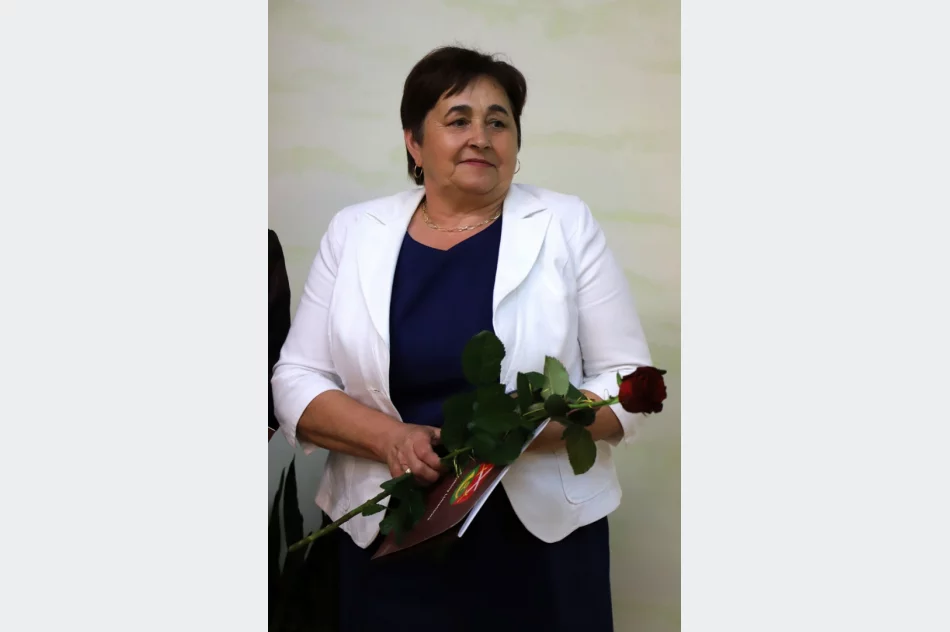 Podsumowano rok szkolny: nagrody na uczniów i nauczycieli - zdjęcie 7