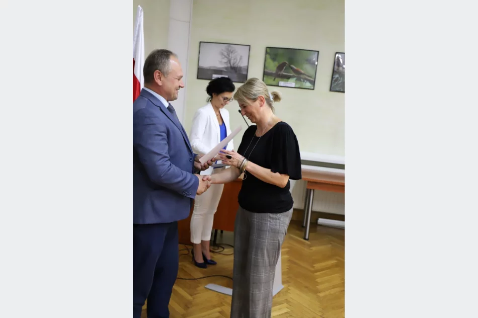 Podsumowano rok szkolny: nagrody na uczniów i nauczycieli - zdjęcie 10