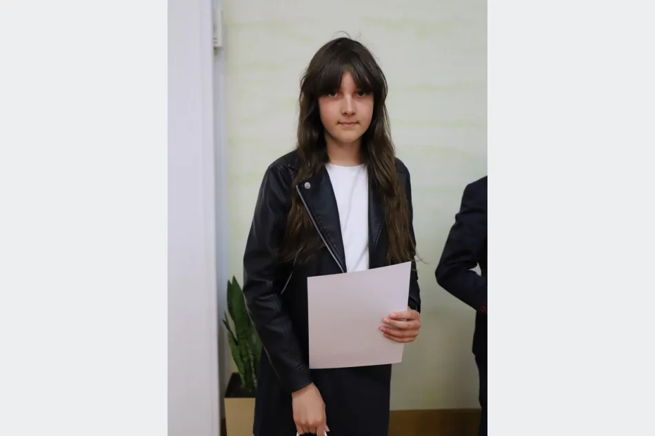 Podsumowano rok szkolny: nagrody na uczniów i nauczycieli - zdjęcie 15