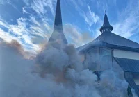 Przy kościele wybuchł pożar - zdjęcie główne