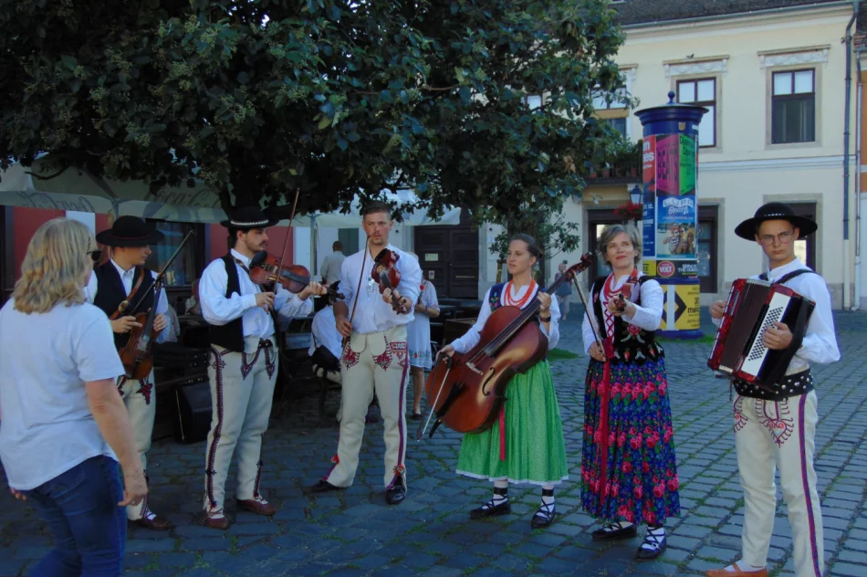 Z Gorców na Węgry by promować folklor - zdjęcie 4