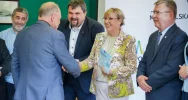 Samorządowcy odebrali symboliczne czeki - zdjęcie 5
