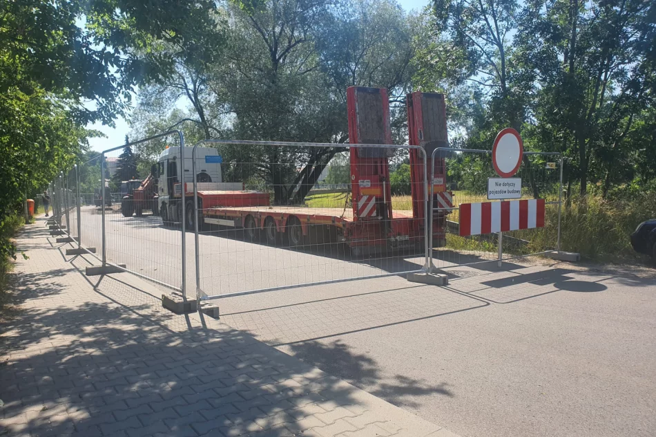 Most zamknięty, miasto - zakorkowane - zdjęcie 6