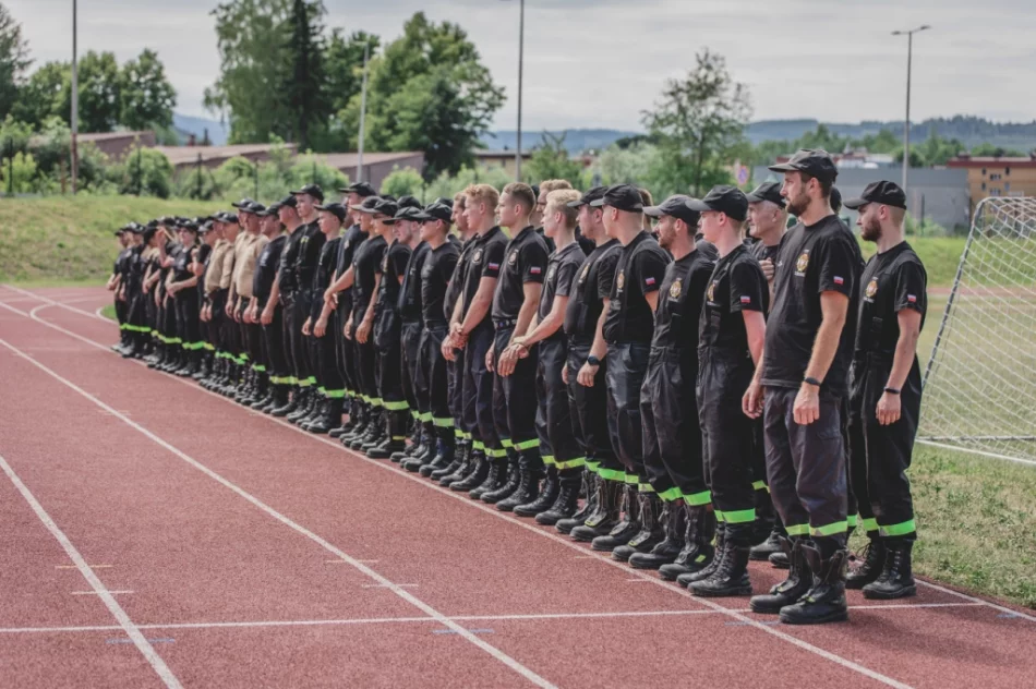 Strażackie zawody sportowo-pożarnicze - zdjęcie 6