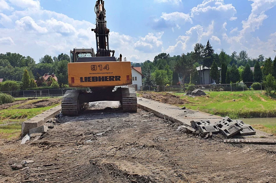 Trwa rozbiórka mostu - zdjęcie 4