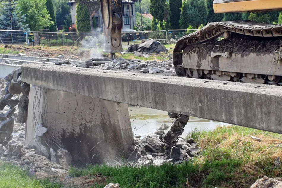 Trwa rozbiórka mostu - zdjęcie 6