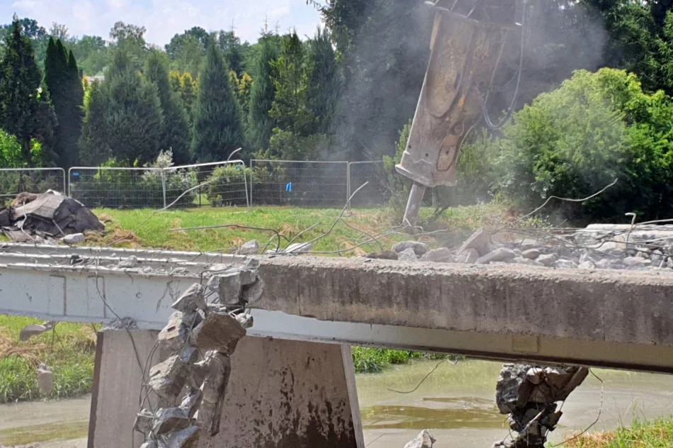 Trwa rozbiórka mostu - zdjęcie 8