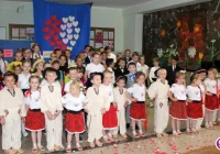 Dzień Mamy i Taty w Szkole Podstawowej nr 2 w Męcinie - zdjęcie główne