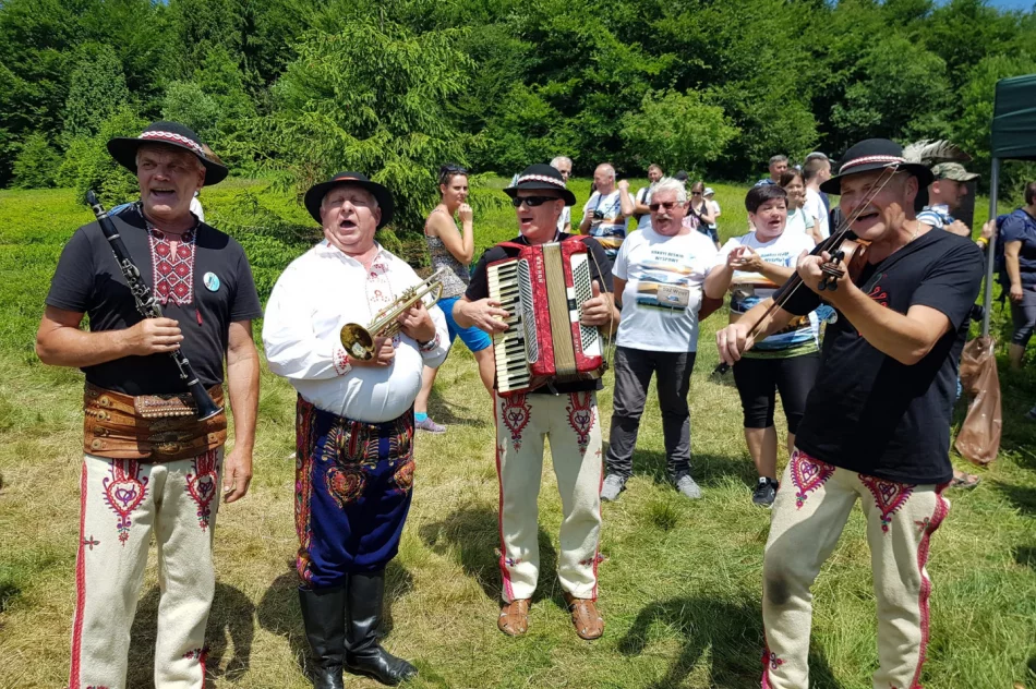 Po raz pierwszy akcja zawędrowała na Kiczorę Kamienicką - zdjęcie 16