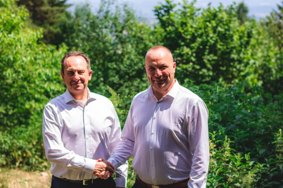 Umowa na budowę wieży podpisana - zdjęcie 2