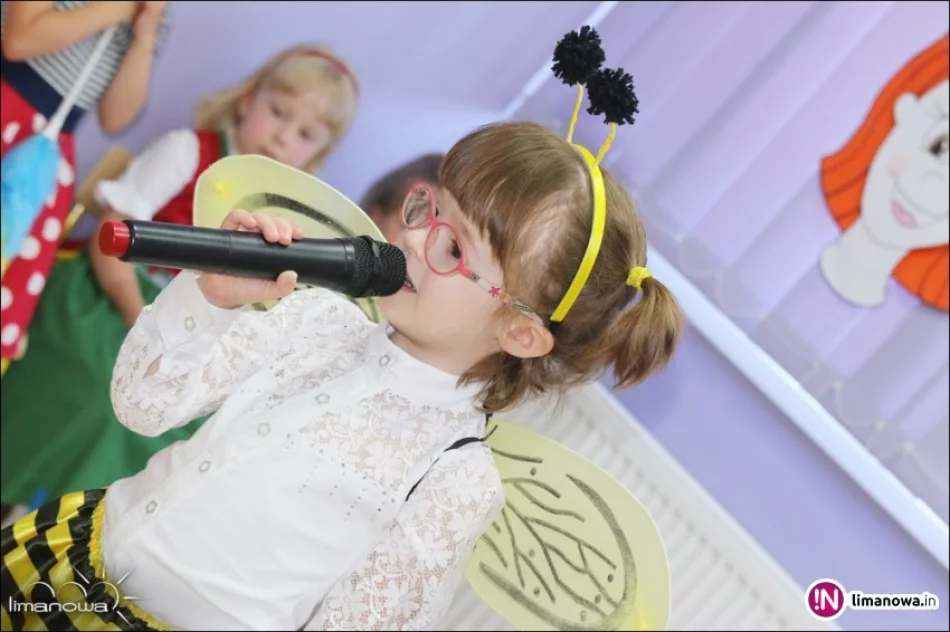 Przedszkolaki recytują! - zdjęcie 4