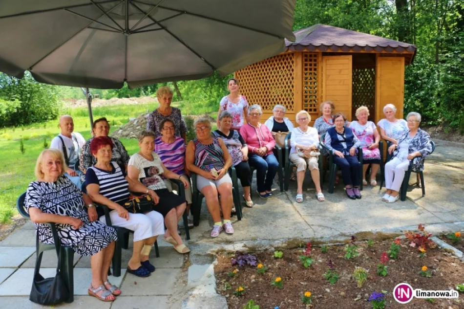 LETNI GRÓD W DZIENNYM DOMU SENIOR-WIGOR - zdjęcie 3