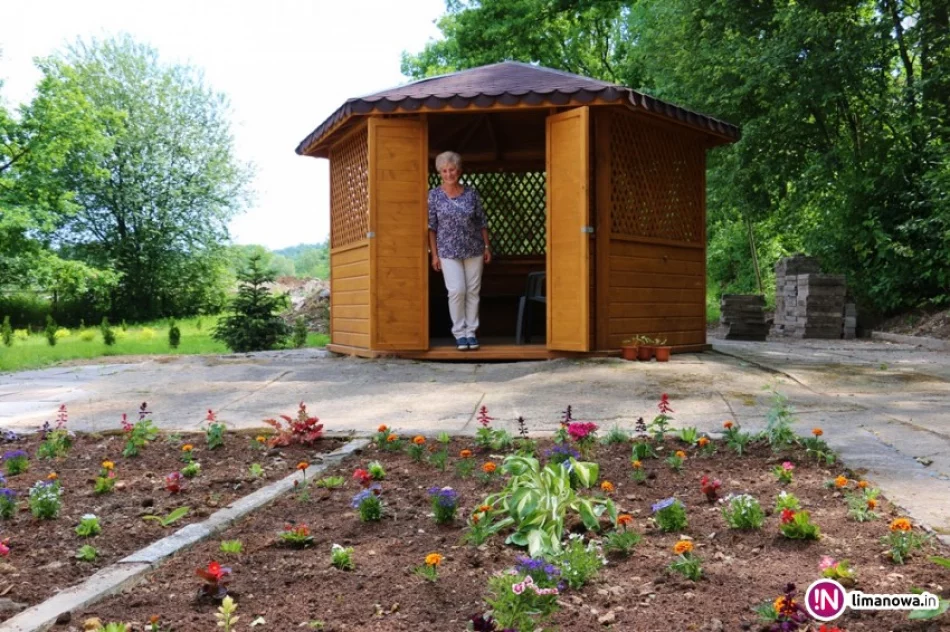 LETNI GRÓD W DZIENNYM DOMU SENIOR-WIGOR - zdjęcie 4