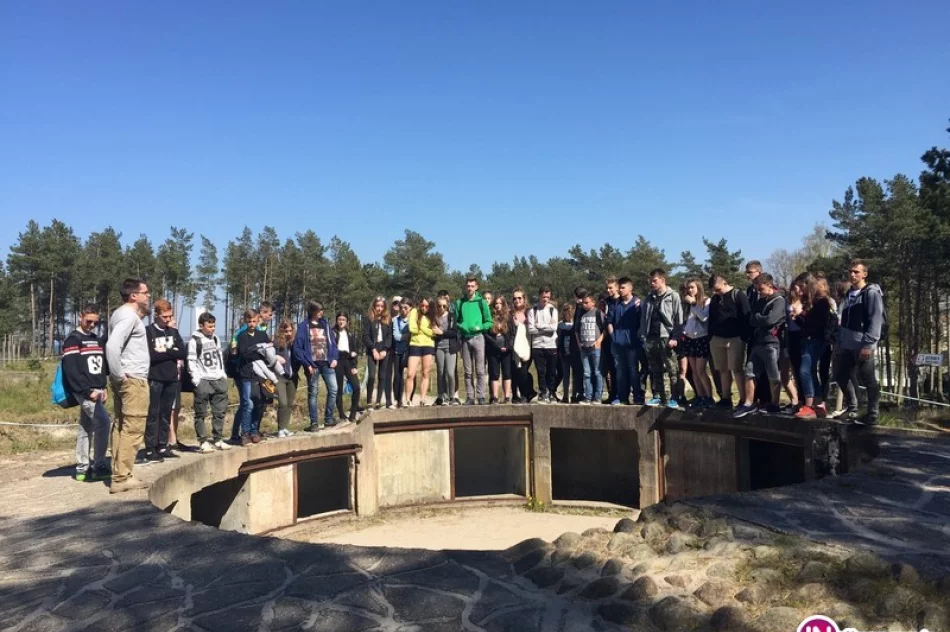 'Bałtyk - nasze morze.' Uczniowie z Mordarki na 'zielonej szkole' w Jarosławcu - zdjęcie 3