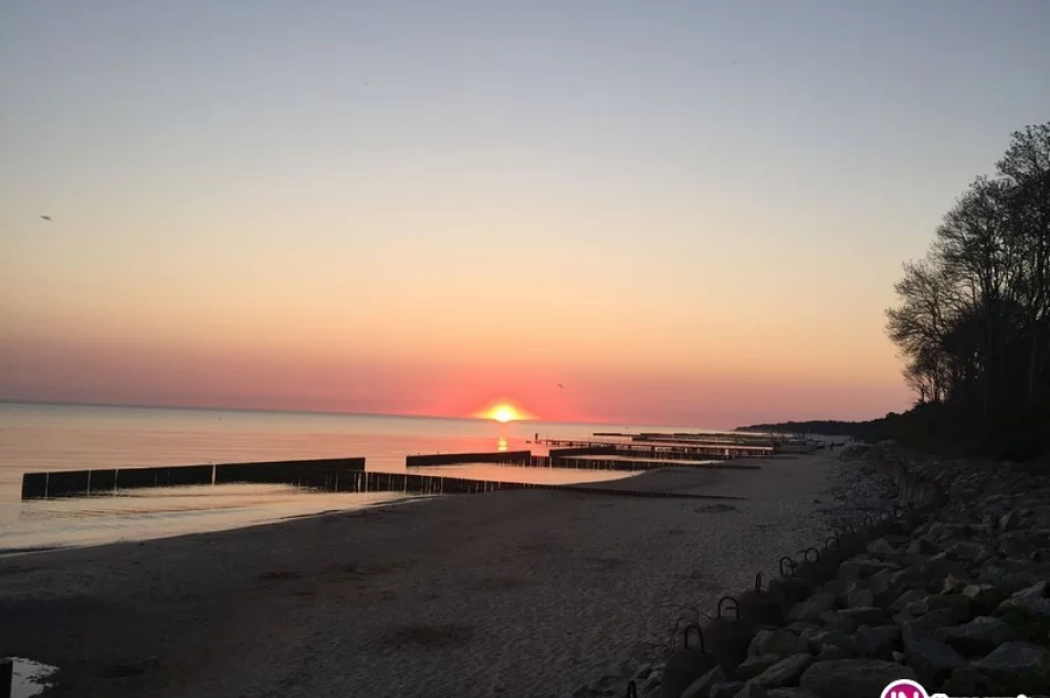 'Bałtyk - nasze morze.' Uczniowie z Mordarki na 'zielonej szkole' w Jarosławcu - zdjęcie 4