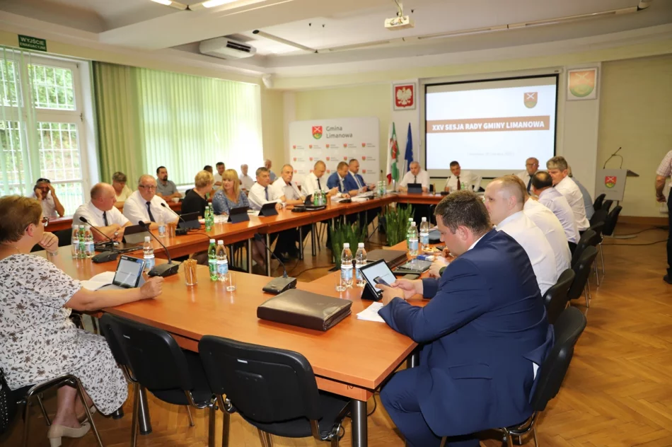 Jednogłośne absolutorium dla Wójta Gminy Limanowa Jana Skrzekuta - zdjęcie 3