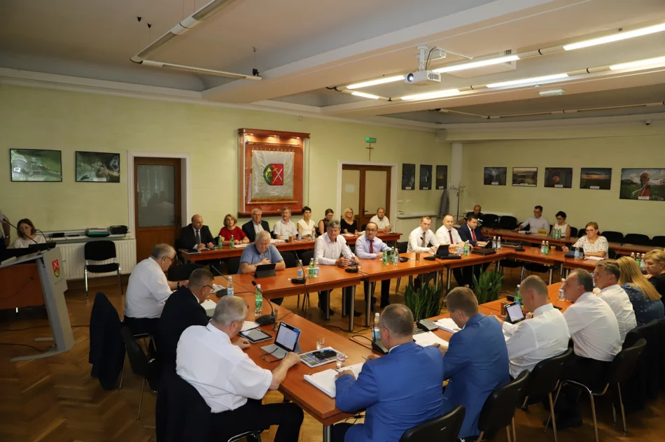 Jednogłośne absolutorium dla Wójta Gminy Limanowa Jana Skrzekuta - zdjęcie 13