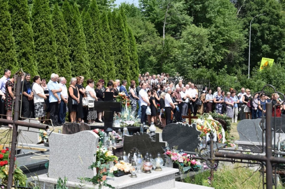 Odprowadzili wójta w ostatnią drogę - zdjęcie 18