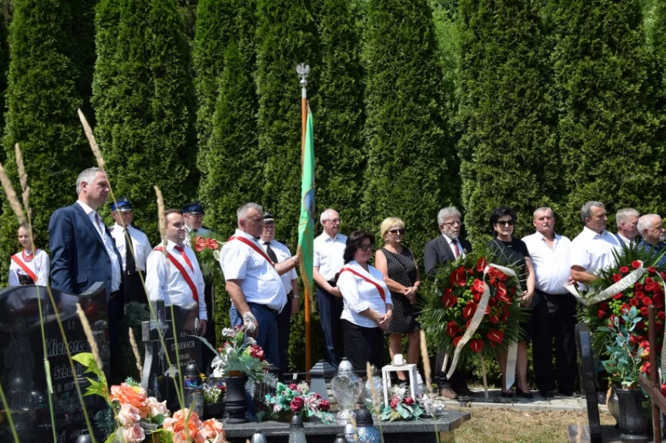 Odprowadzili wójta w ostatnią drogę - zdjęcie 20