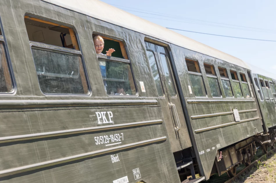 Pociąg retro na Limanowszczyźnie - zdjęcie 9