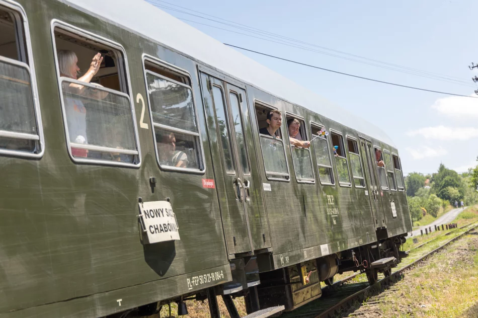 Pociąg retro na Limanowszczyźnie - zdjęcie 10