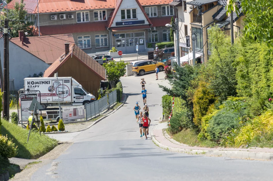 XI Limanowa Forrest - zdjęcie 13