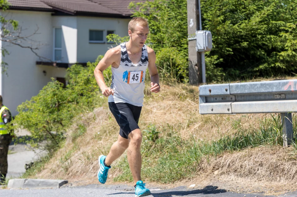 XI Limanowa Forrest - zdjęcie 3