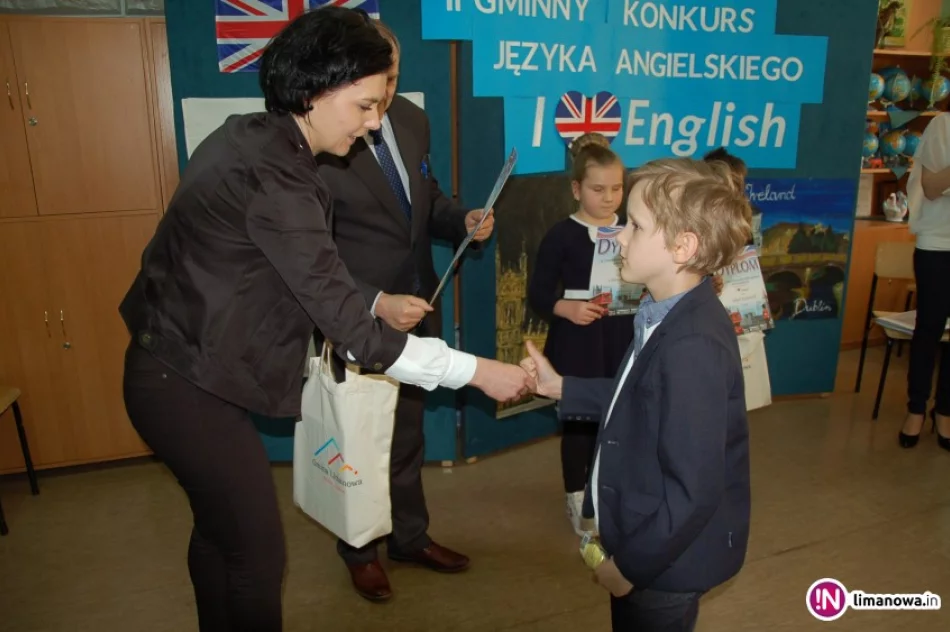 II Gminny Konkurs Języka angielskiego w ZS nr 2 w Starej Wsi - zdjęcie 2