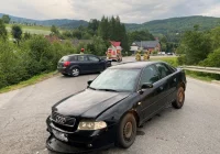 Kolizja na drodze powiatowej - zdjęcie główne