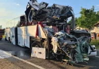 Starostwo myślenickie uruchamia infolinię dla rodzin osób poszkodowanych w wypadku w Rumunii - zdjęcie główne