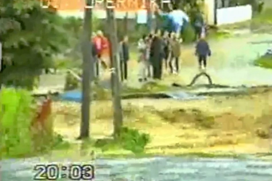 25 lat od powodzi stulecia - zobacz miasto i niszczycielską siłę żywiołu - zdjęcie 9