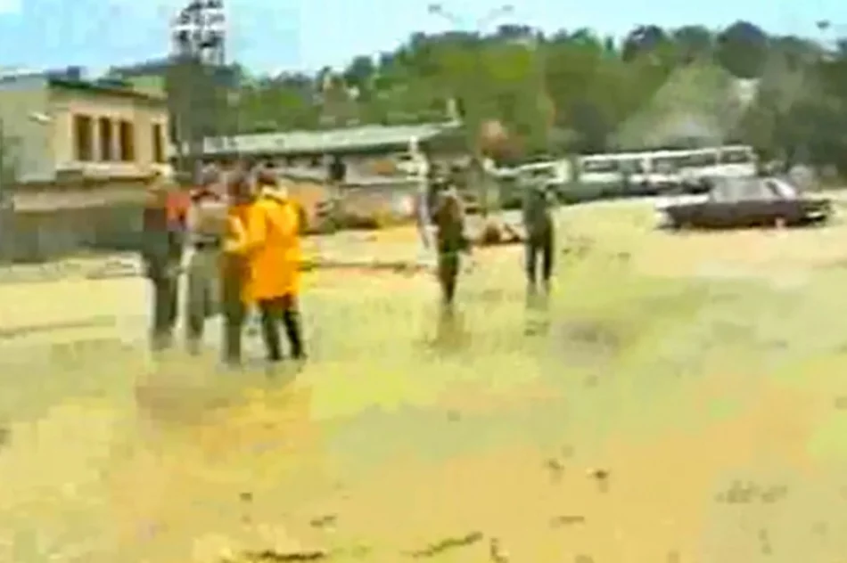 25 lat od powodzi stulecia - zobacz miasto i niszczycielską siłę żywiołu - zdjęcie 11